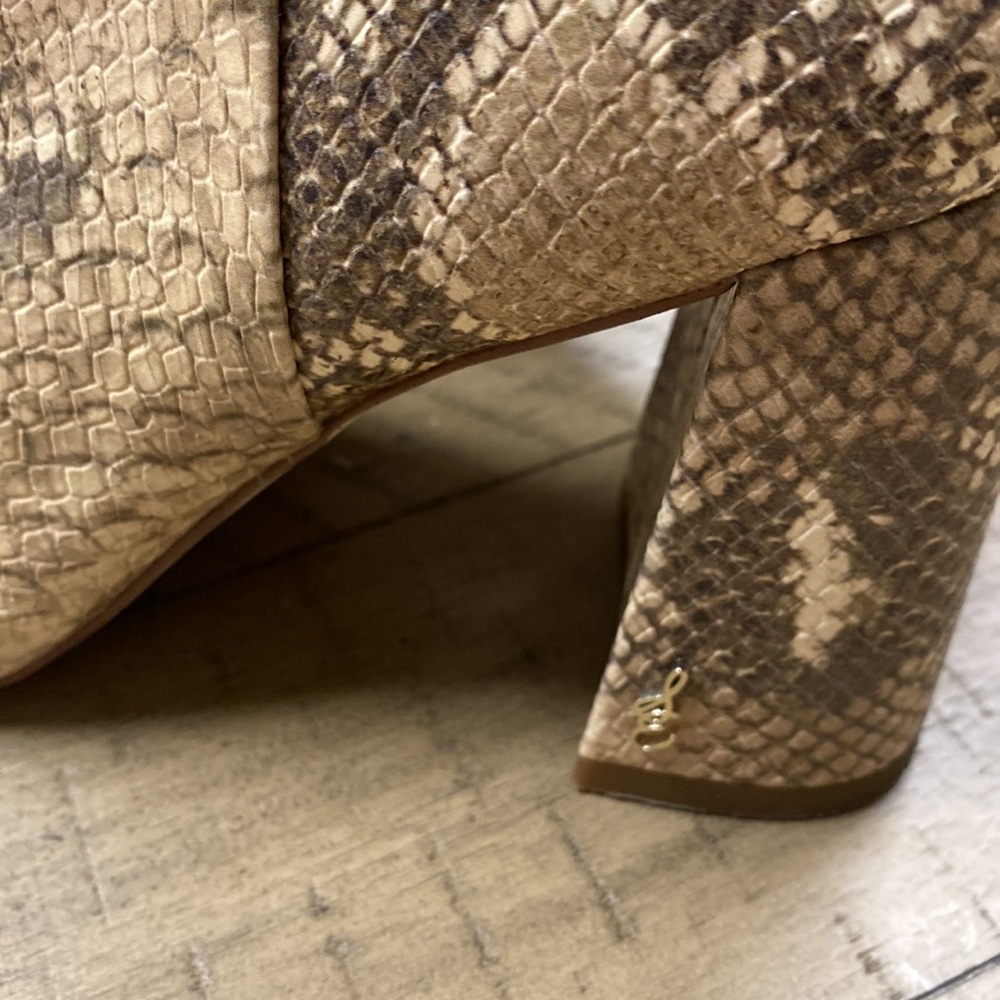 Sam Edelman Codie Snake Booties Size 7.5 - image 6